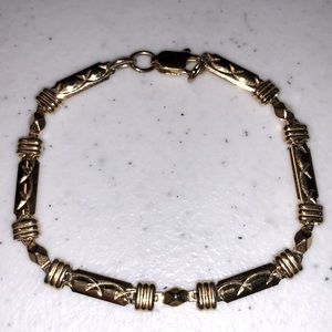 Gold Tone Bracelet